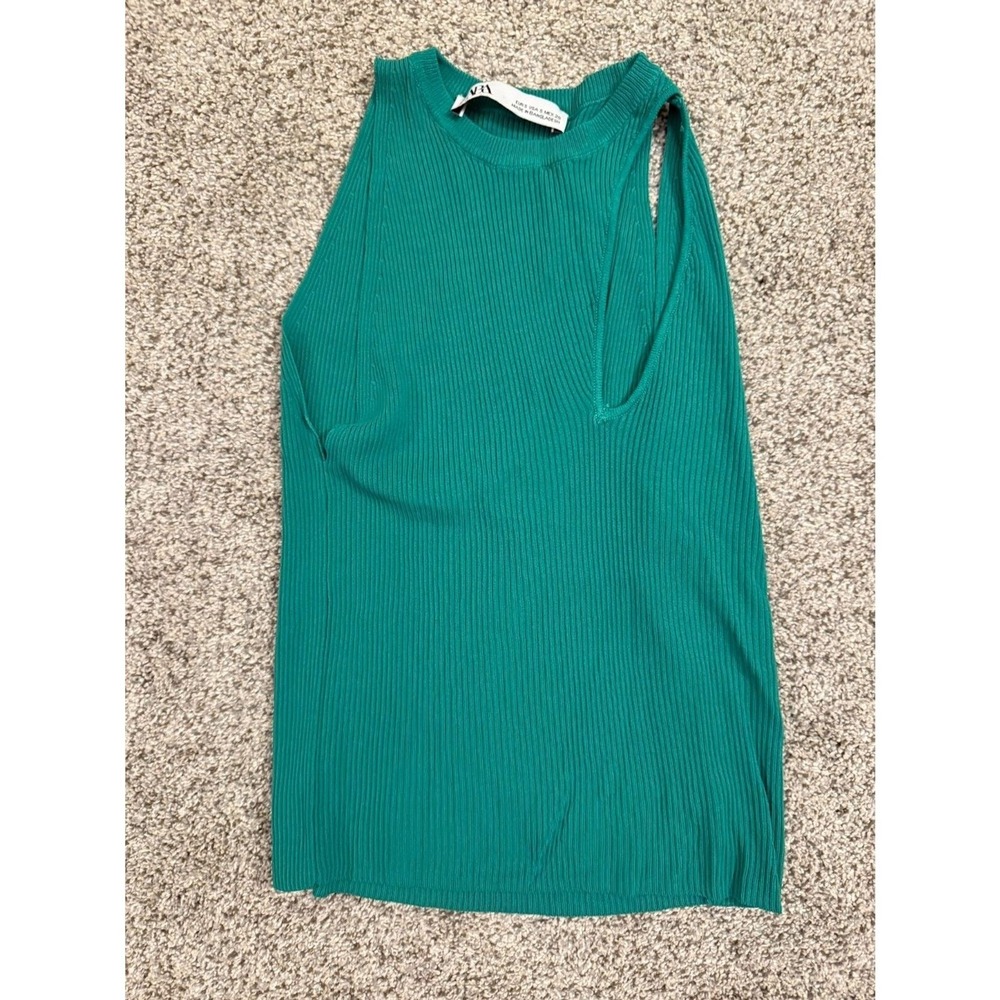 Zara Green Tight Tank Top with Cutout Sz‎ Small